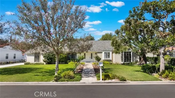 880 Woodbury Drive, Orange, CA 92866
