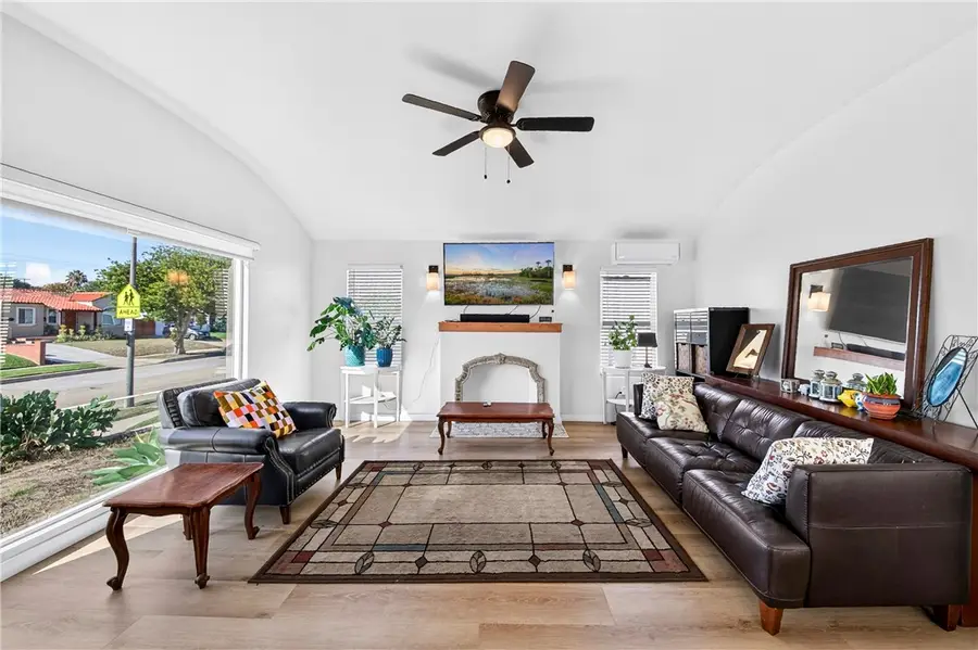 2027 75th, Los Angeles, CA 90047 - #2
