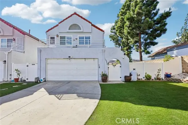 10540 Flora Verda Court, Santee, CA 92071