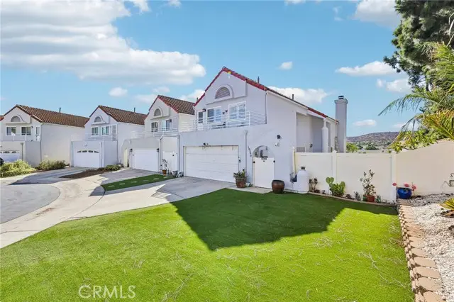 10540 Flora Verda Court, Santee, CA 92071 - #3