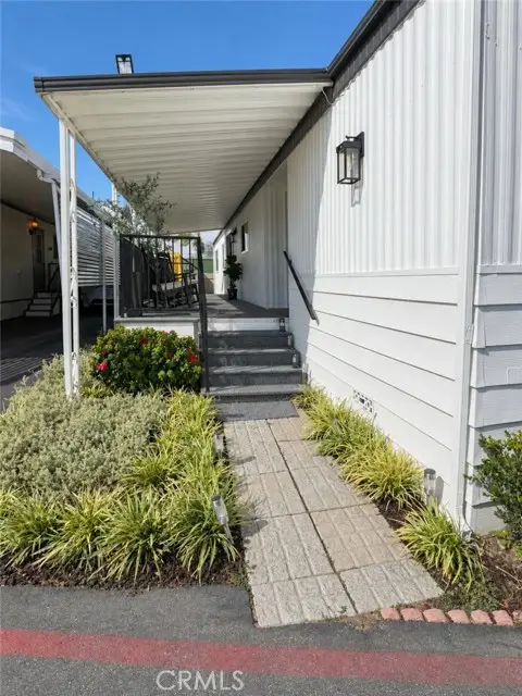 39 Walnut, Anaheim, CA 92801 - #2
