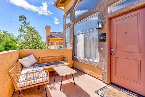 19431 Rue De Valore  #40C, Lake Forest, CA 92610