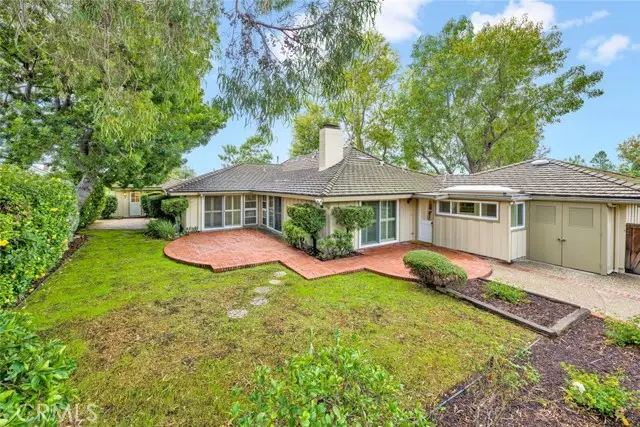 13402 Eton Place, Santa Ana, CA 92705 - #2