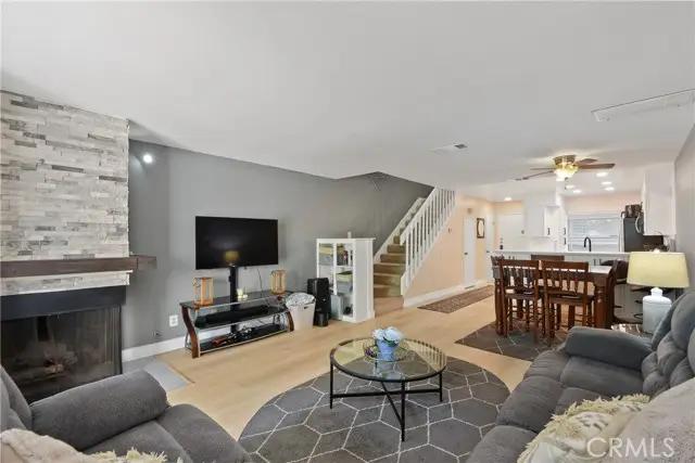 25445 Pine Creek, Wilmington, CA 90744 - #3