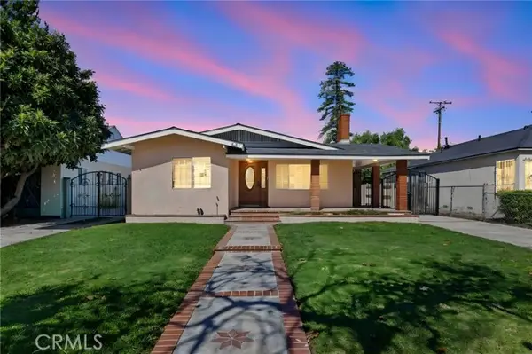 621 Myrtle, Santa Ana, CA 92701