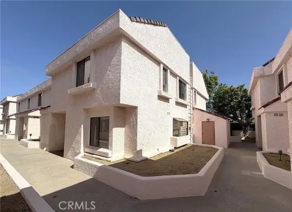9906 Owensmouth  #12, Chatsworth, CA 91311