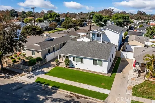 6025 Bellflower, Lakewood, CA 90713