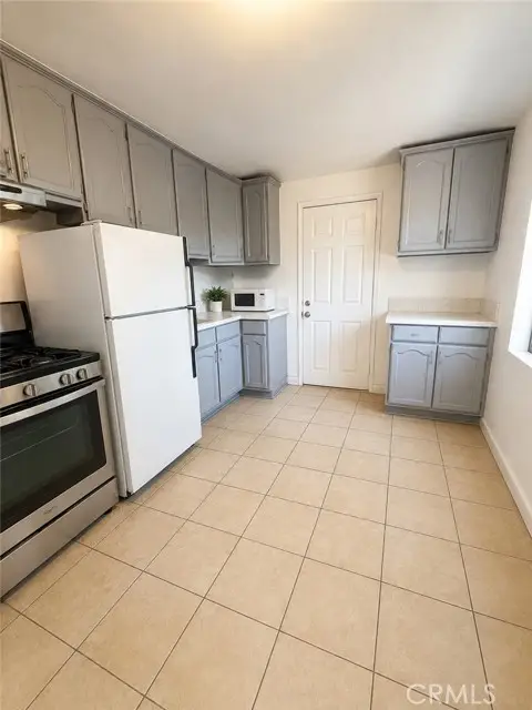 815 109th Street, Los Angeles, CA 90059 - #3