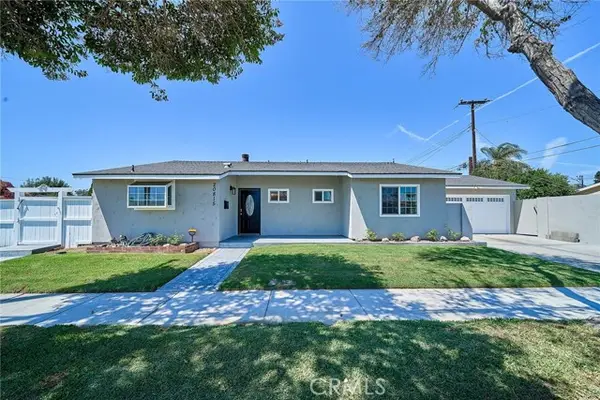 20815 Gridley Rd., Lakewood, CA 90715