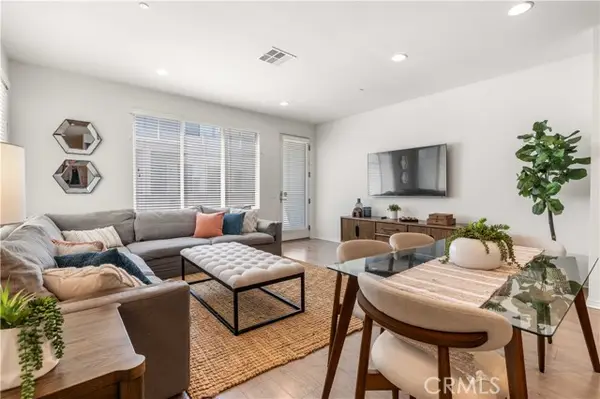 5560 Boardwalk  #105, Hawthorne, CA 90250