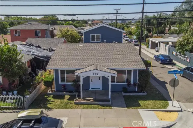 912 Commonwealth, Fullerton, CA 92831 - #1