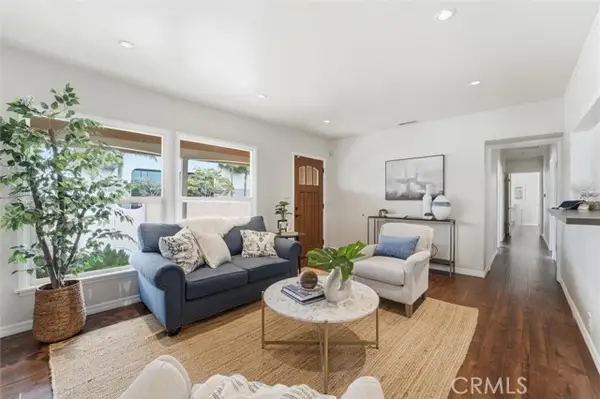 11937 La Cienega, Hawthorne, CA 90250