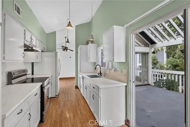 25655 Pine Creek Lane, Wilmington, CA 90744 - #1
