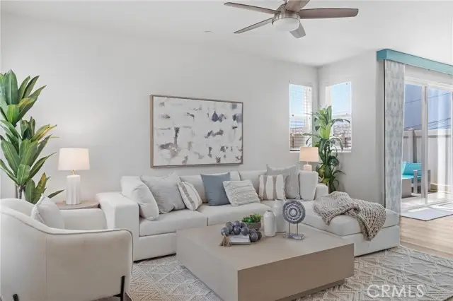 26039 Cypress St  #102, Palos Verdes Peninsula, CA 90274 - #3