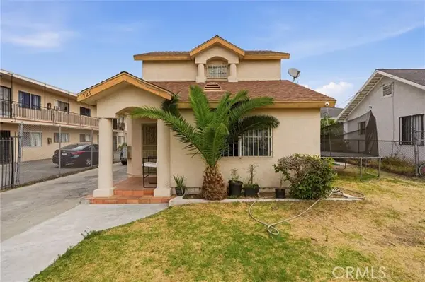 725 40th Place, Los Angeles, CA 90011