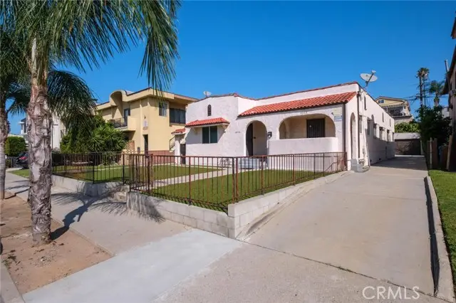 4533 Saturn, Los Angeles, CA 90019 - #1