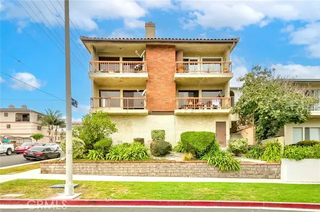 912 18th Street  #1, San Pedro, CA 90731 - #1