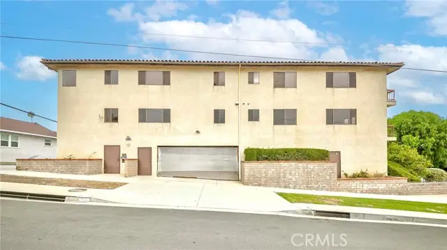 912 18th Street  #1, San Pedro, CA 90731 - #2