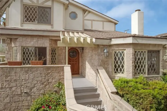 563 36th, Manhattan Beach, CA 90266 - #2