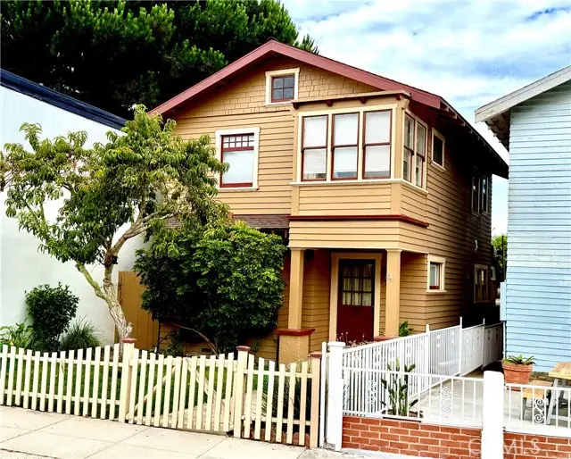 107 Pacific Coast Highway, Redondo Beach, CA 90277 - #1