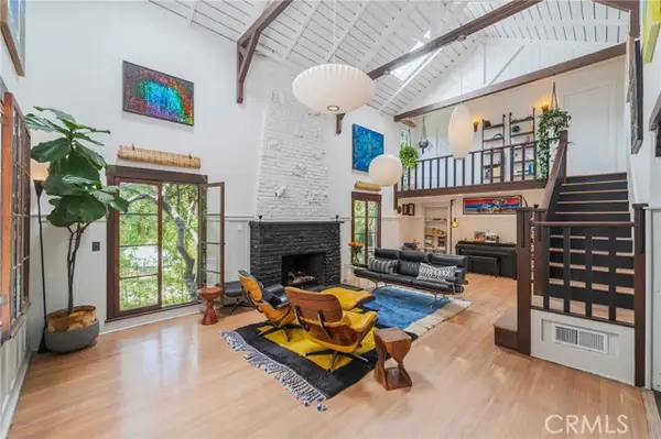 9861 Easton Drive, Beverly Hills, CA 90210