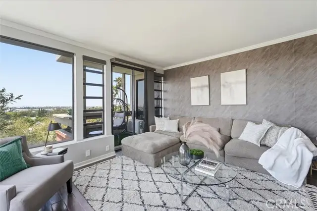 2525 19th  #32, Signal Hill, CA 90755 - #3