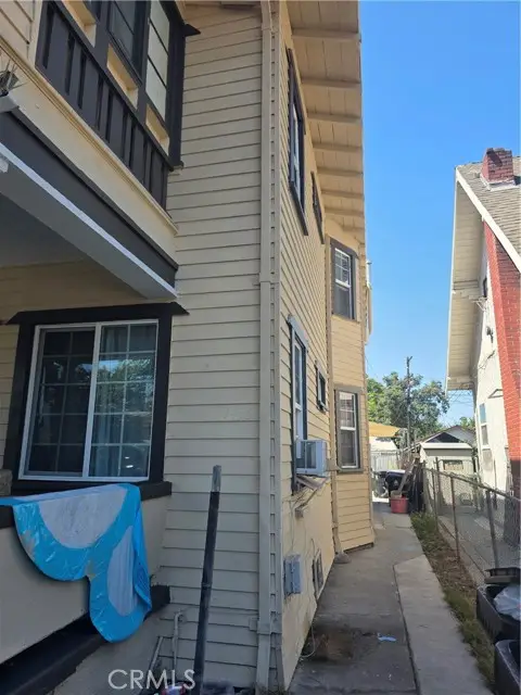 1472 23rd, Los Angeles, CA 90011 - #3