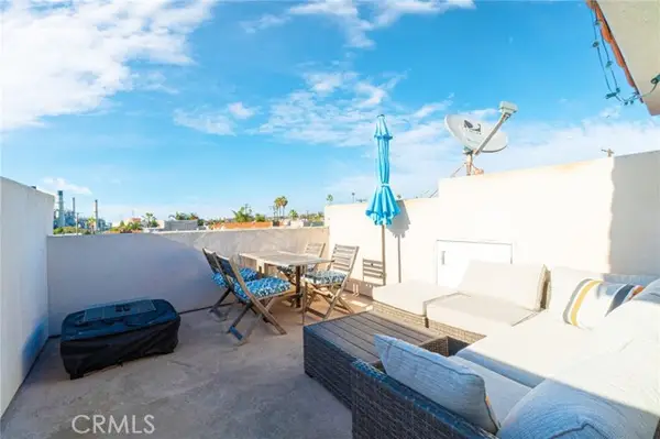 413 Elena Avenue  #C, Redondo Beach, CA 90277