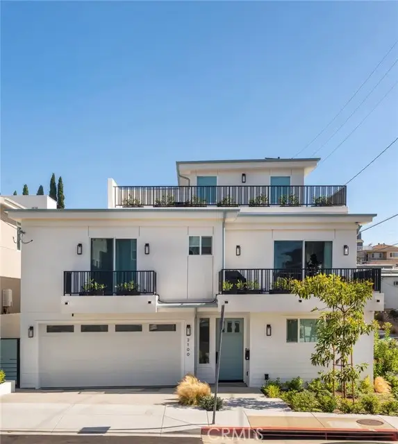 2100 Carnegie Lane, Redondo Beach, CA 90278