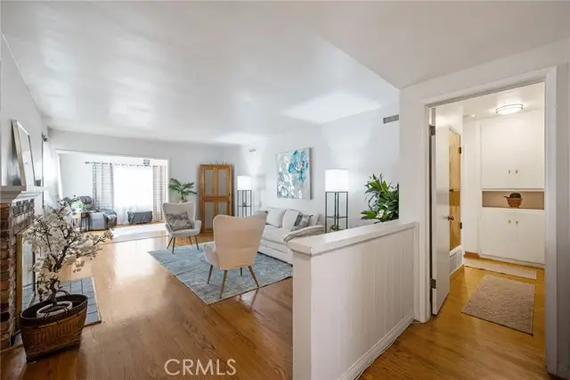 10725 8th Avenue, Inglewood, CA 90303 - #3