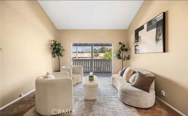 27618 Susan Beth Way Unit G, Saugus, CA 91350 - #1
