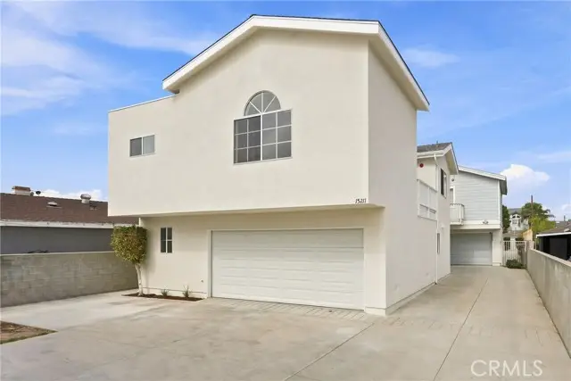 15211 Eastwood Avenue, Lawndale, CA 90260 - #2