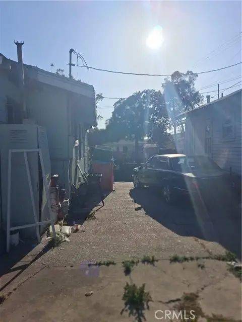 11720 San Pedro, Los Angeles, CA 90061 - #3