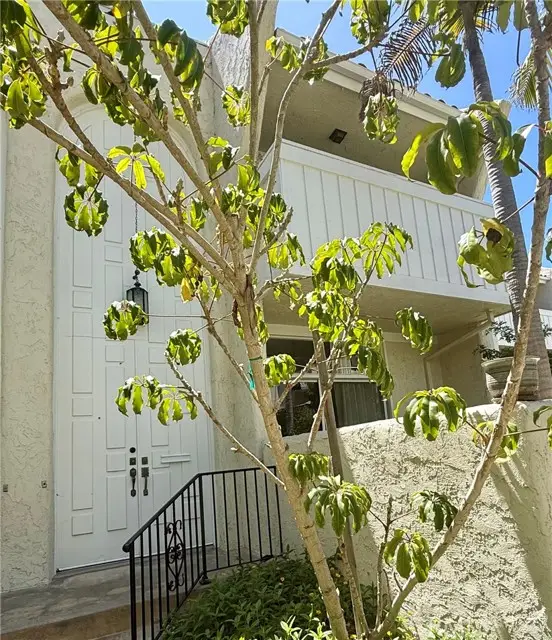 415 2nd, Hermosa Beach, CA 90254 - #3
