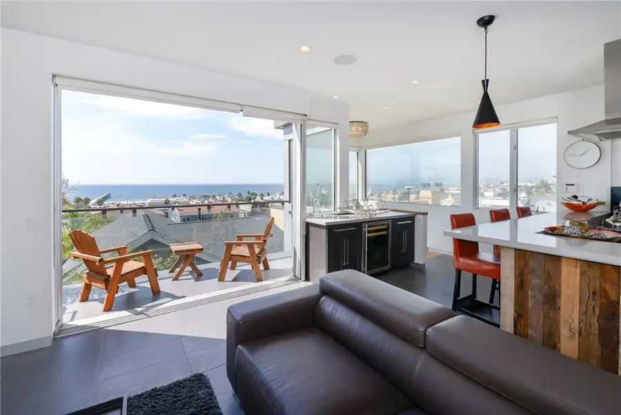 1204 Monterey Boulevard, Hermosa Beach, CA 90254 - #3