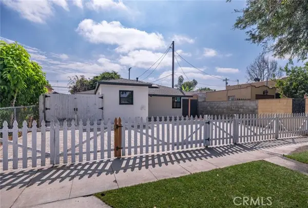 5910 Walnut Ave, Long Beach, CA 90805
