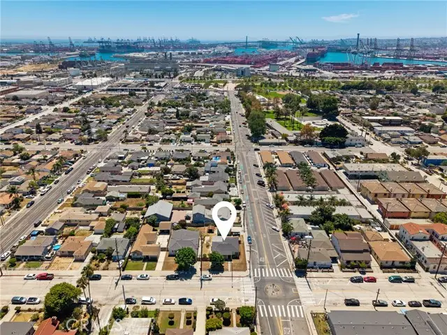 528 F Street, Wilmington, CA 90744 - #2