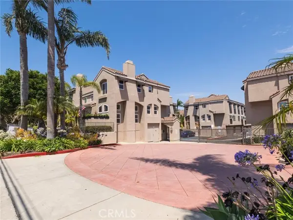 1305 Grand Avenue  #F, El Segundo, CA 90245