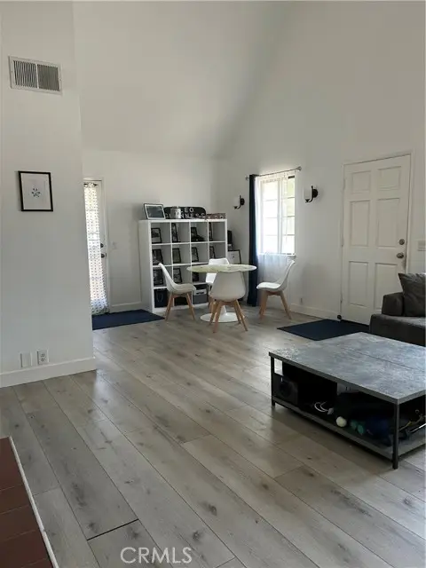 11300 Foothill Boulevard  #19, Sylmar, CA 91342 - #2