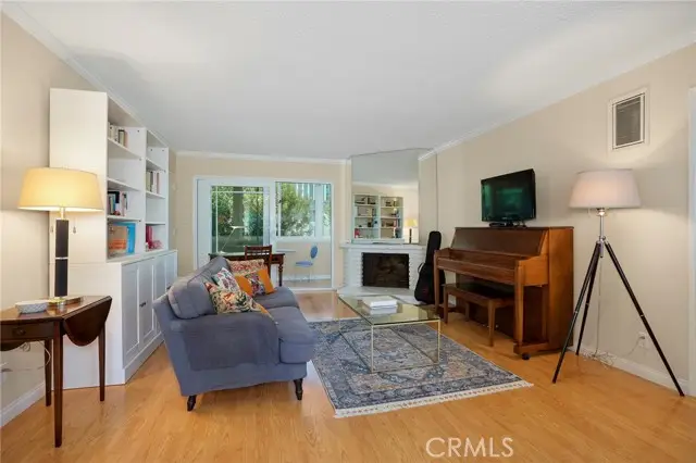 1240 Franklin Street  #5, Santa Monica, CA 90404 - #3