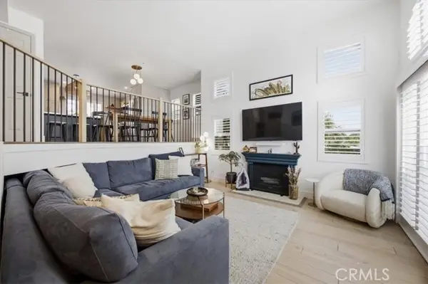 1373 Grand Avenue  #E, El Segundo, CA 90245