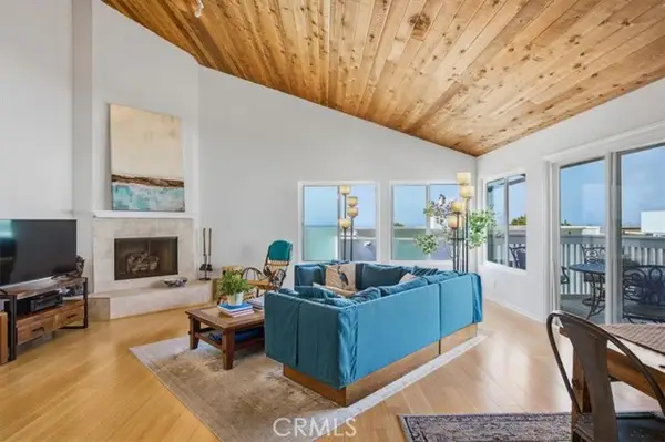941 1st Street, Hermosa Beach, CA 90254