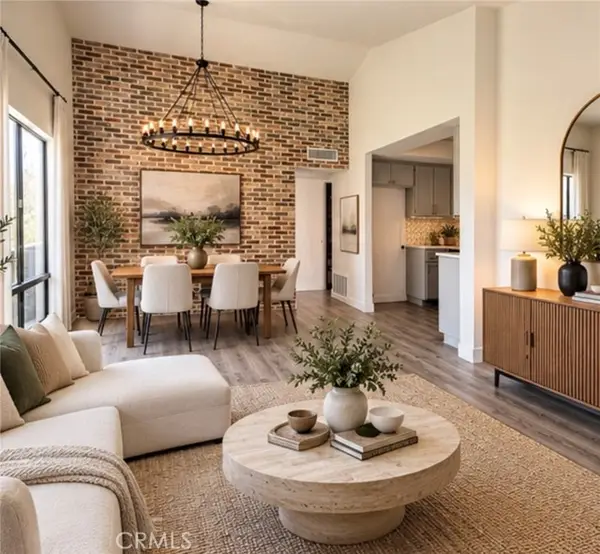 7300 Corbin Ave Unit M, Los Angeles, CA 91335
