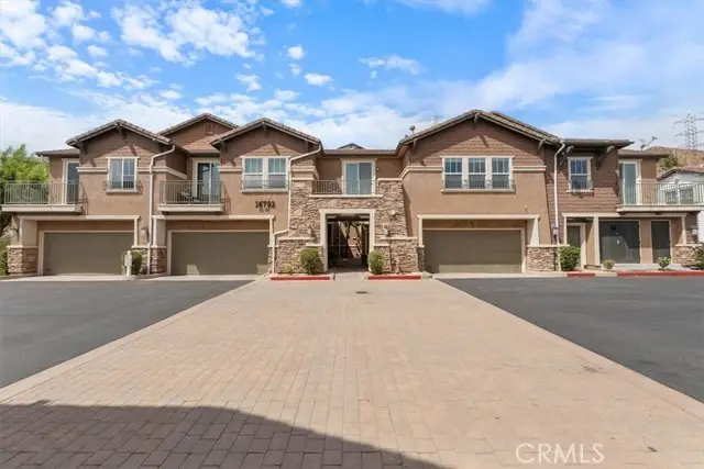 16702 Nicklaus  #83, Sylmar, CA 91342 - #2