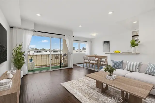 8738 Delgany  #301, Playa Del Rey, CA 90293 - #3