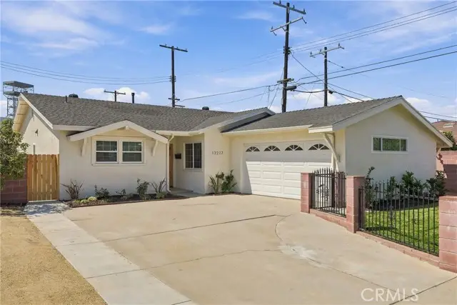 17217 Hoover Street, Gardena, CA 90247 - #3