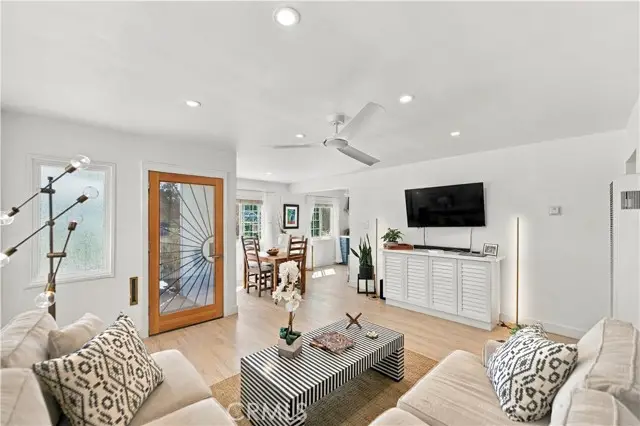 2005 Ripley Avenue, Redondo Beach, CA 90278 - #2