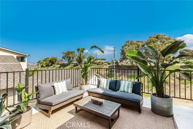 8204 Calabar Avenue, Playa Del Rey, CA 90293 - #2