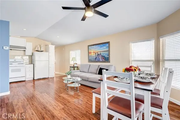 531 Pier Avenue  #39, Hermosa Beach, CA 90254