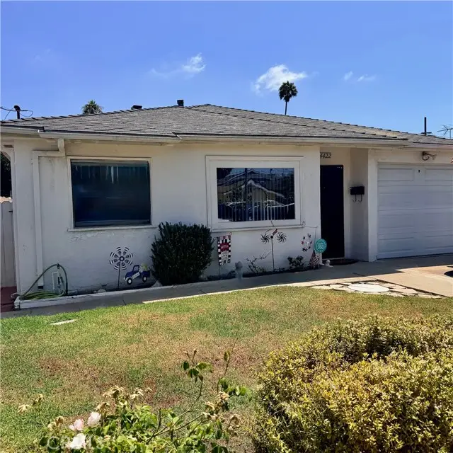 24422 Albatross, Wilmington, CA 90744 - #1